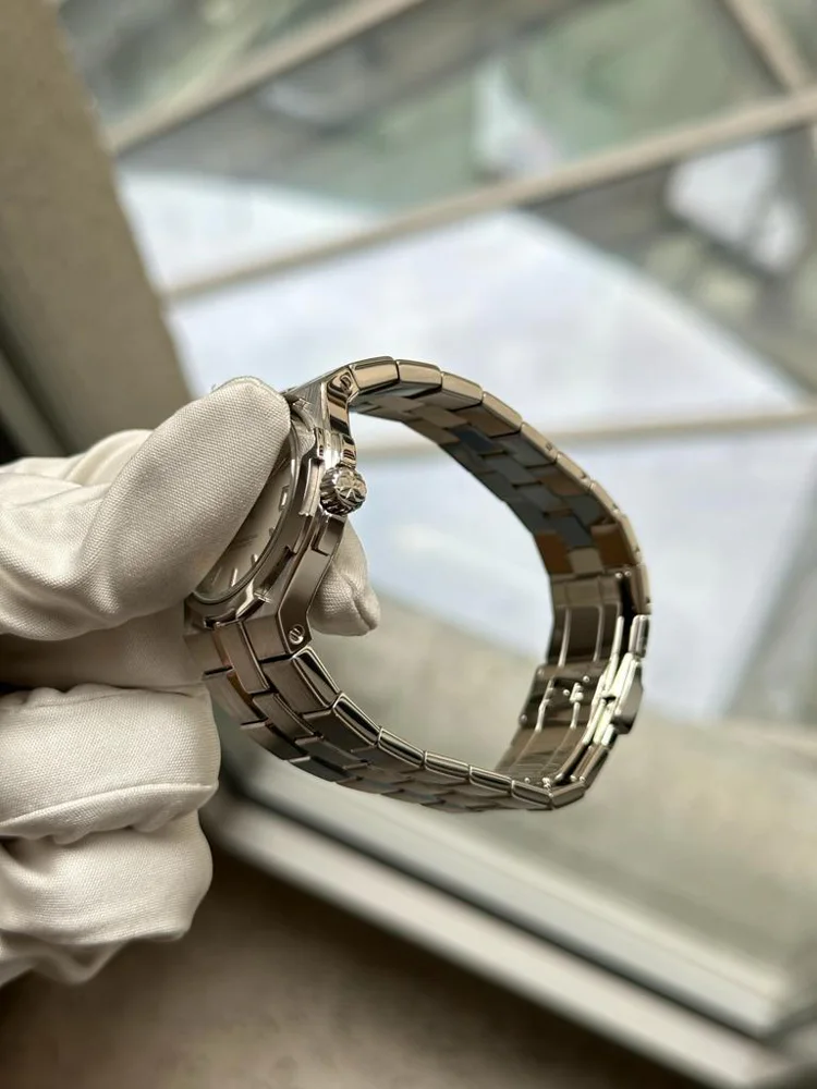 Vacheron Constantin Overseas 42052 Box+Papers 1999